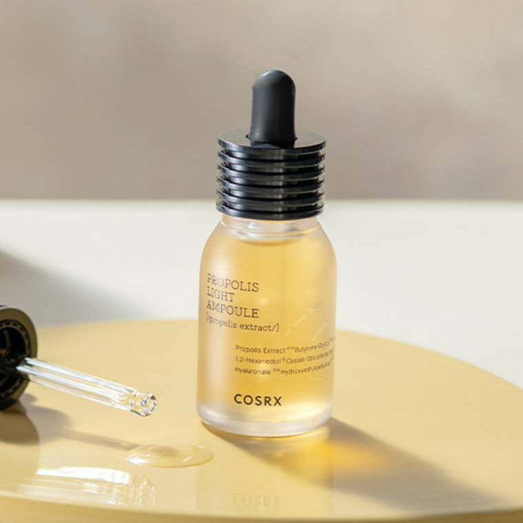 Suero facial Full Fit Ampolla Ligera de Propóleo de COSRX 30 ml﻿